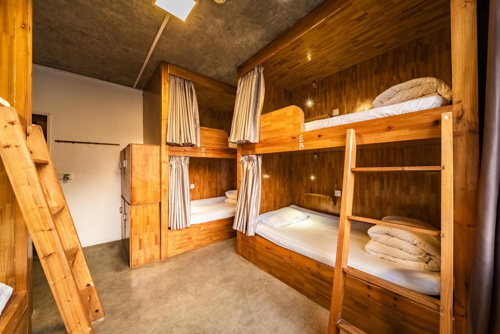 Yangshuo Sudder Street Guesthouse Room photo