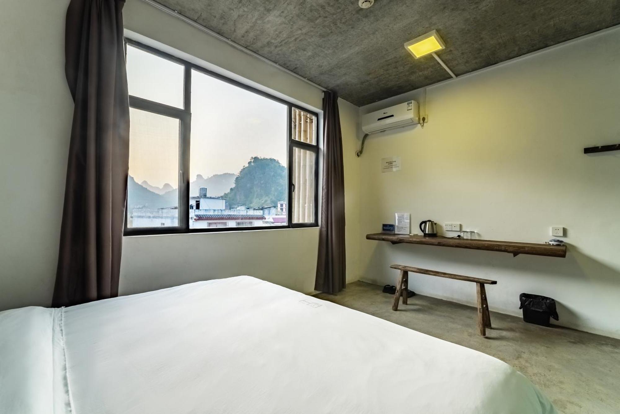 Yangshuo Sudder Street Guesthouse Room photo